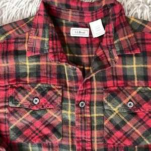 Boys Size Large 14/16 L.L. Bean Red Plaid Flannel Shirt Gently Used